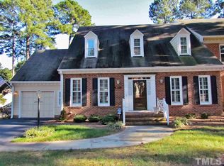 621 Crabberry Ln, Raleigh, NC 27609