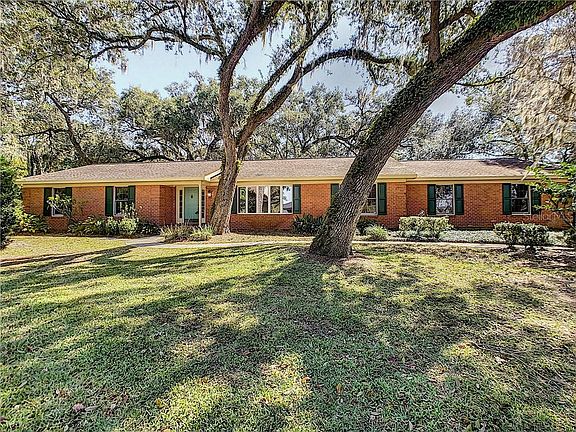4th image of 407 Peninsular Dr