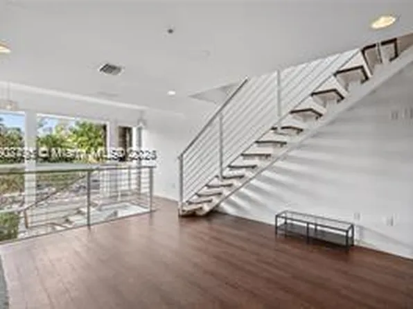 1600 Michigan Ave APT 7, Miami Beach, FL 33139