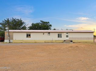 800 E Lisa Dr, Chaparral, NM 88081