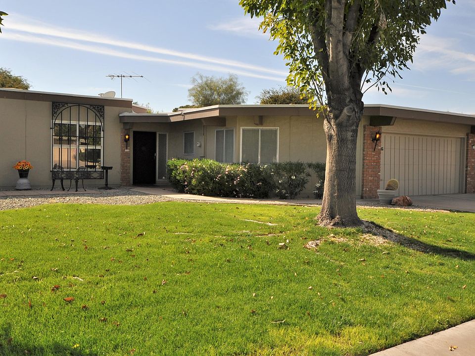 1st image of 10319 W Hutton Dr