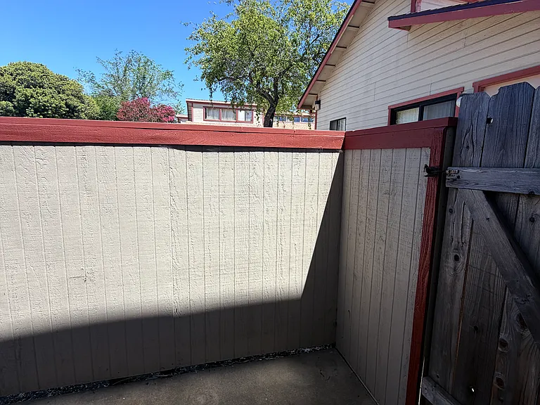 279 Branch St #B — Photo 17