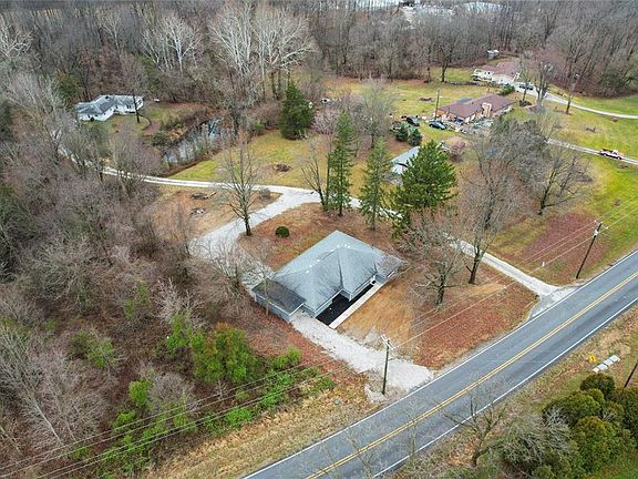 5th image of 4498 E State Road 240