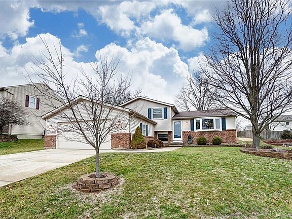 2nd image of 2125 Sir Lockesley Dr