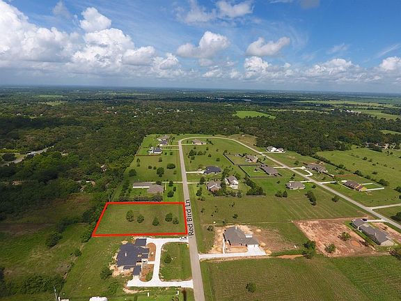 2nd image of 2143 Red Bird Ln