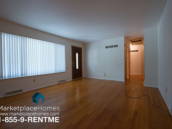 5th image of 817 Mary Jo Ln