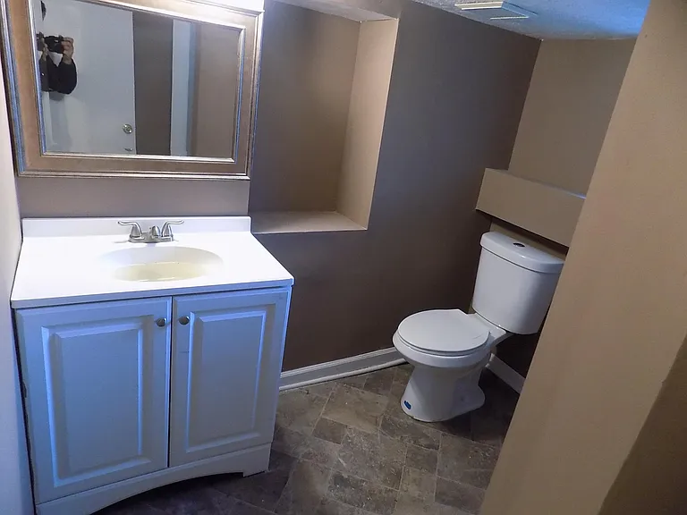 1060 Annapolis Ave — Photo 34
