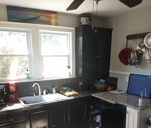 Kitchen with dishwasher