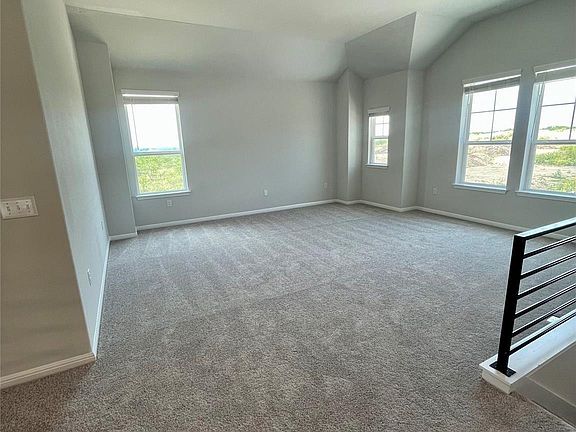 3rd image of 5780 Marsh Ln