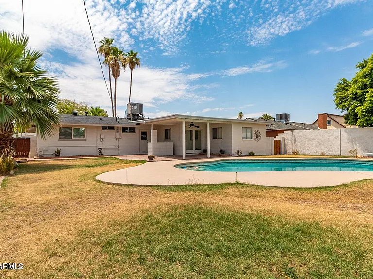 132 E Pebble Beach Dr — Photo 23