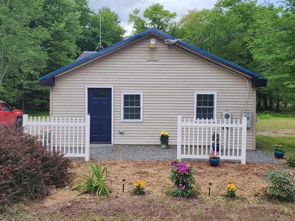 282 River Road, Anson, ME 04958