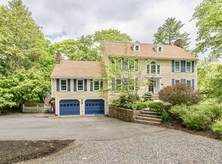 84 Preston Pl, Beverly, MA 01915