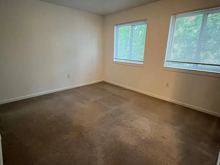 1700-1790 Liberty Ln — Photo 59