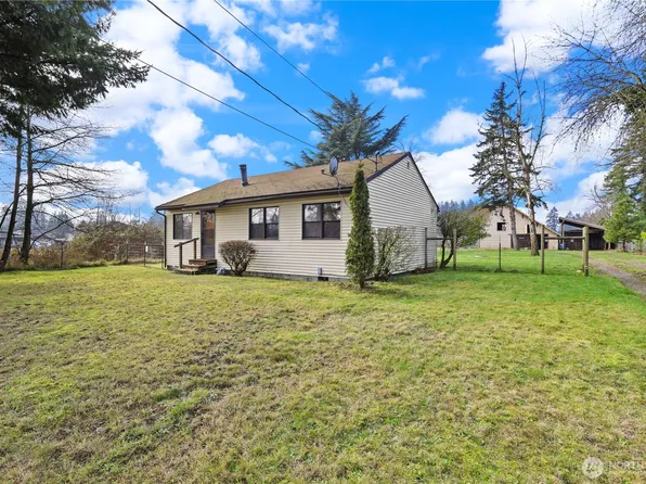 12204 Waller Road E, Tacoma, WA 98446