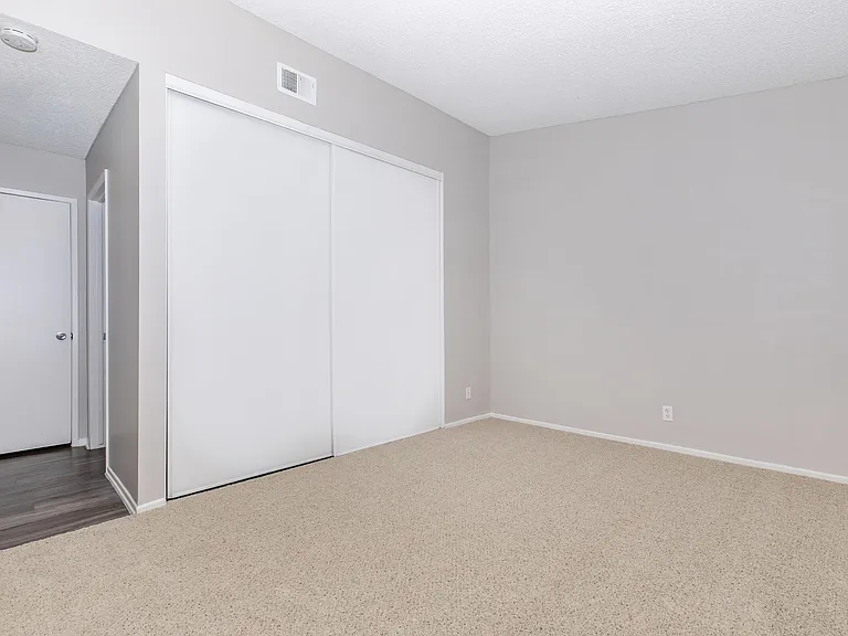 Mountain Springs Apartment Homes — Photo 31