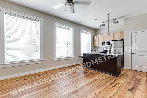 1710 E Franklin St #9 Photo 1