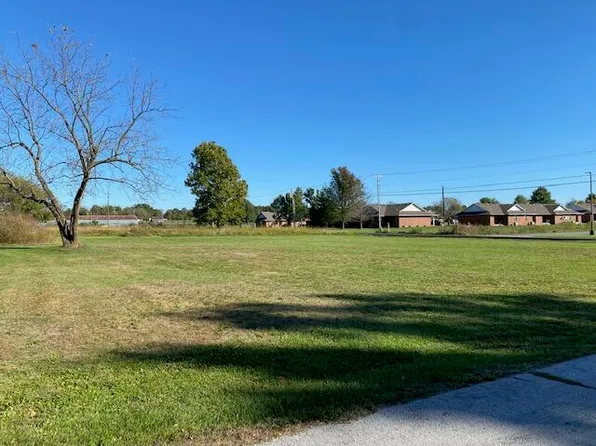 000 Highland Street, Aurora, MO 65605