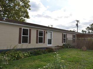 101 E Van Alstine St, Secor, IL 61771