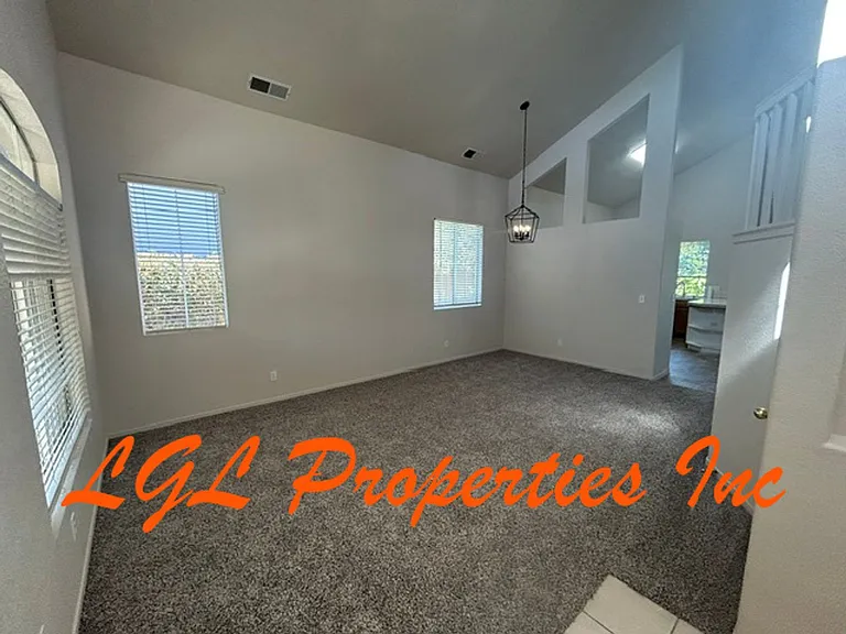 4116 Woodwillow Ln — Photo 5
