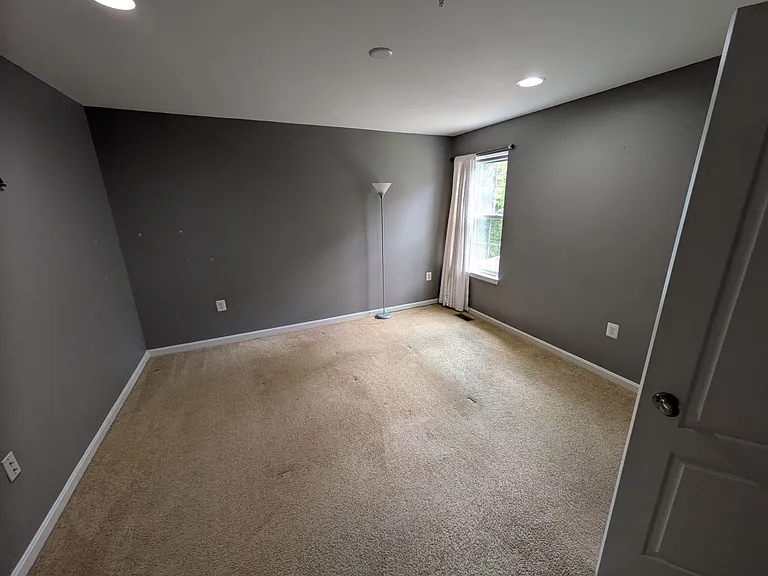 7113 Britens Way — Photo 11