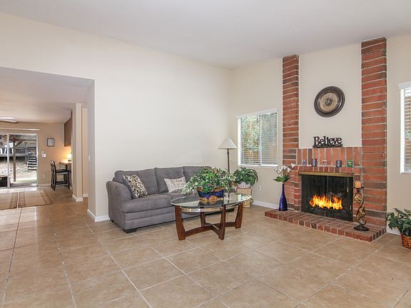 3rd image of 10074 Mesa Madera Dr