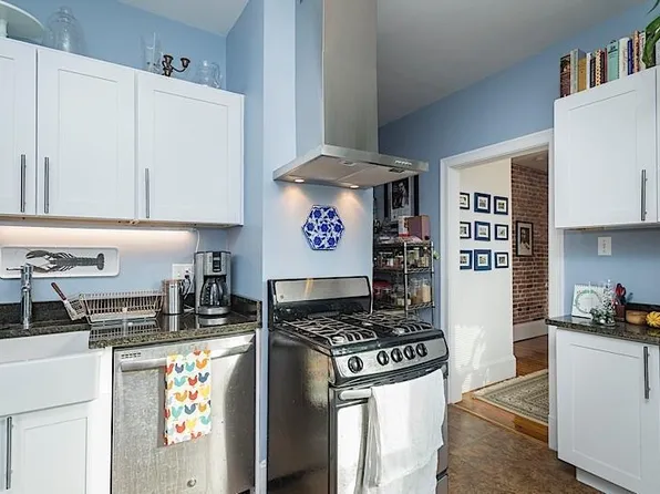 137 Columbia St, Cambridge, MA