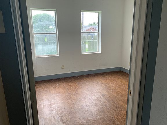 5th image of 2333 Ollie Dr