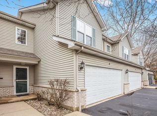 806 82nd St UNIT 3, Kenosha, WI 53143