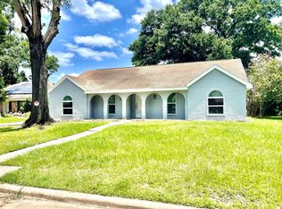 9626 Hearthwood Dr, Houston, TX 77040