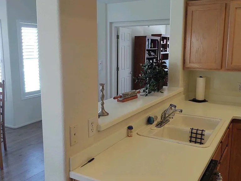 4340 Ironwood Dr — Photo 9