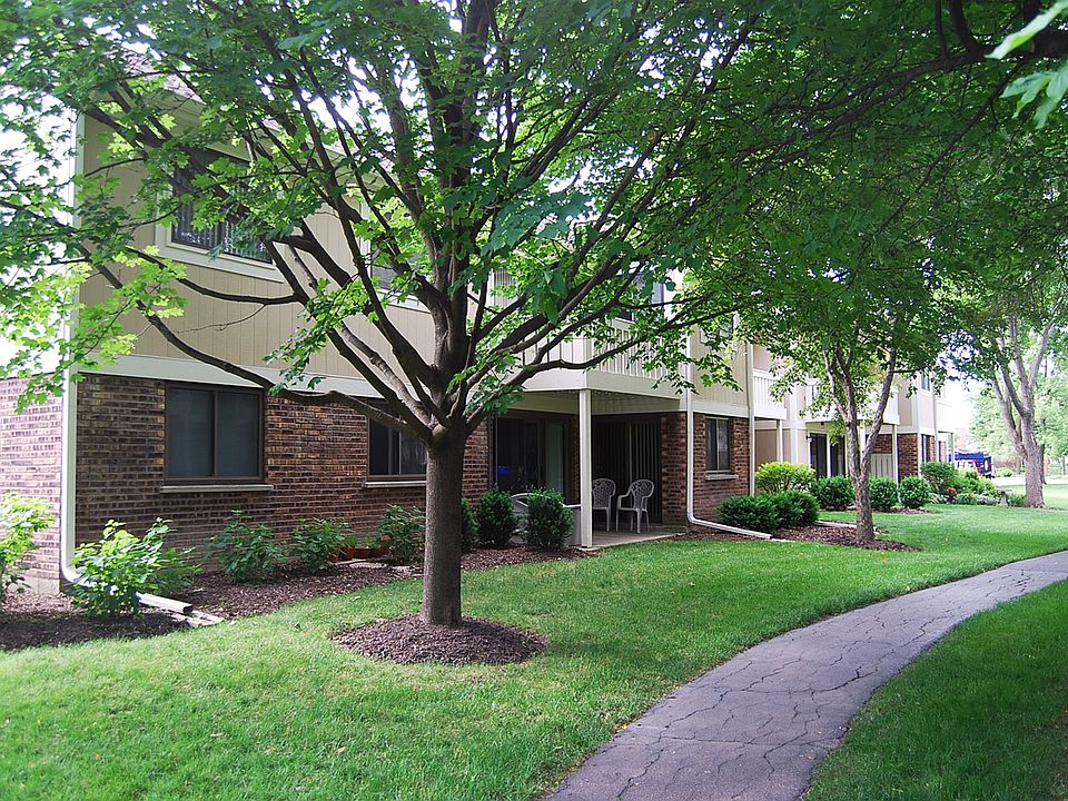 1st image of 1060 Driftwood Ct APT D2