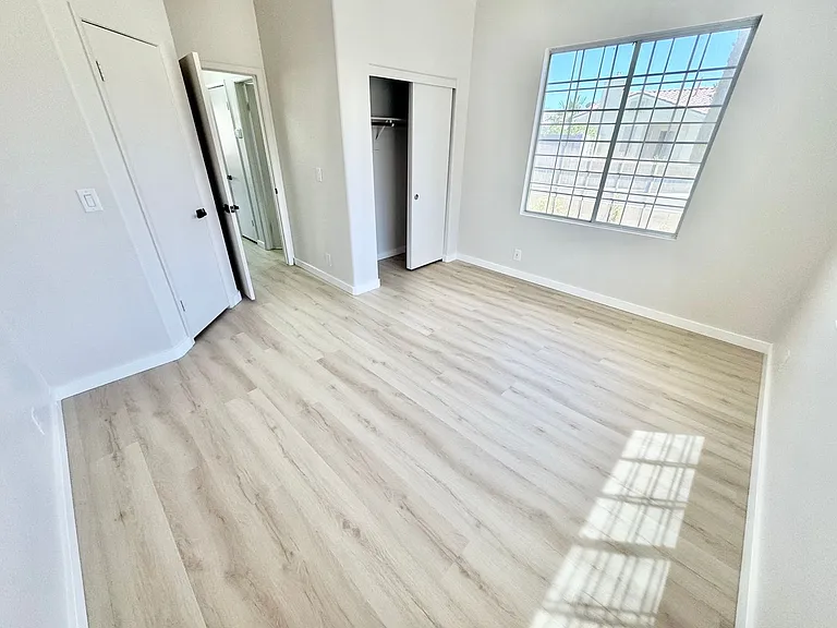 7340 Ridge Star Ct — Photo 16
