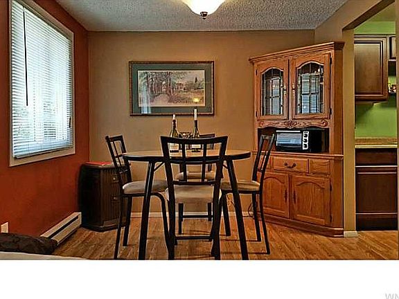 4th image of 120 Wellington Ct #A