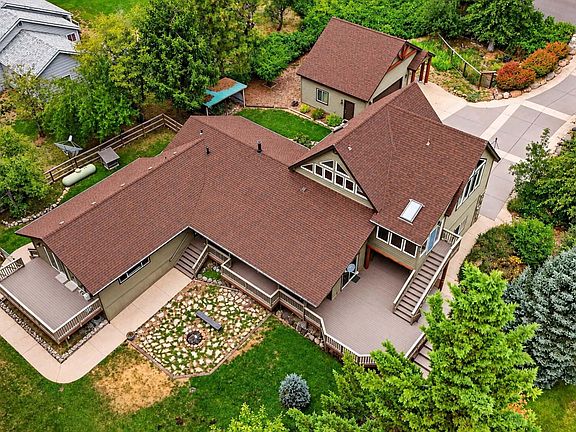 5th image of 820 Michele Dr