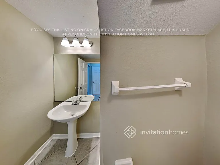 403 Steamboat Blvd — Photo 15