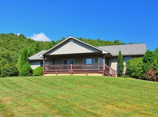 1363 Cedar Cliff Rd, Marshall, NC 28753