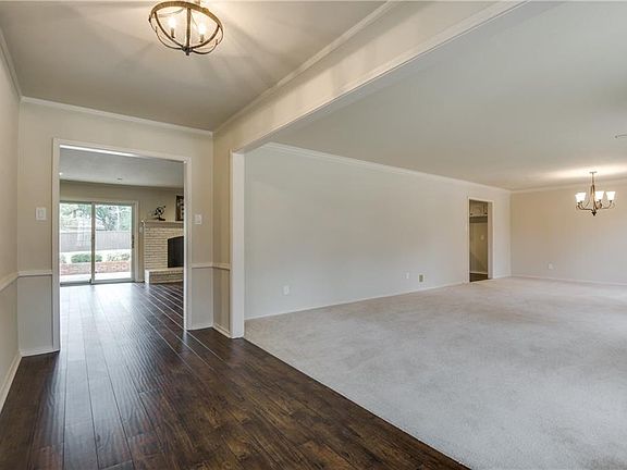 3rd image of 101 Westwood Cir