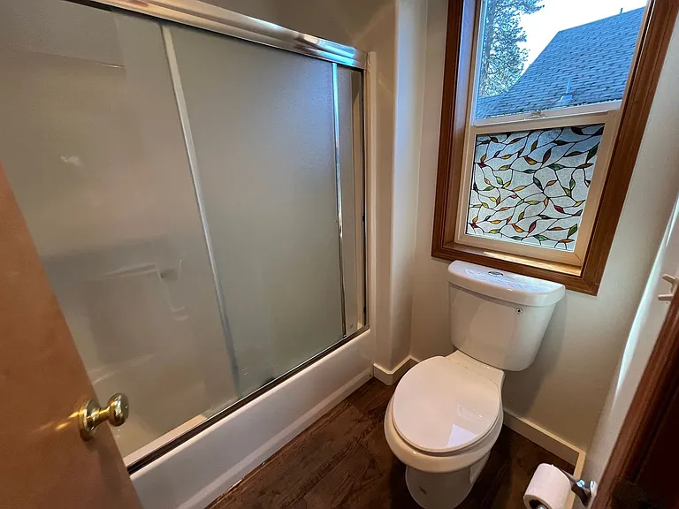 225 W Dartmouth St — Photo 18