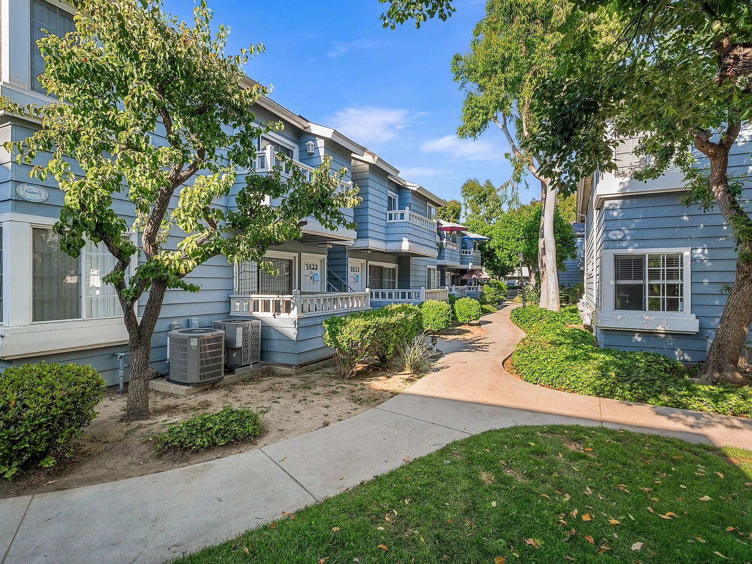 Nantucket Creek Apartments — Photo 2