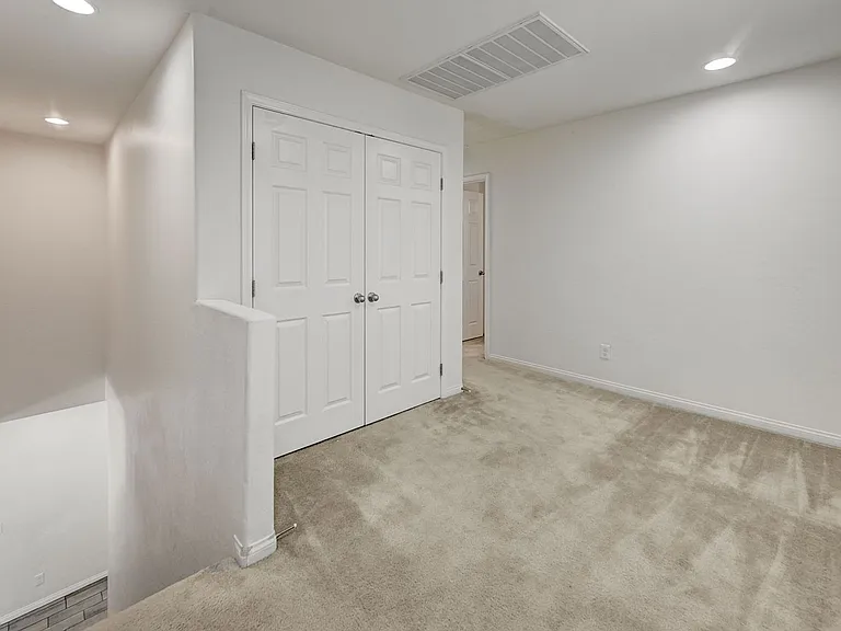 12525 Skylight View St — Photo 17