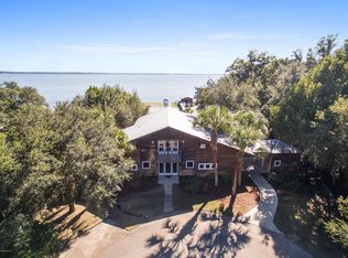 12922 E Highway 25, Ocklawaha, FL 32179