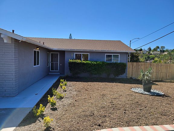 2nd image of 707 Monterey Ln
