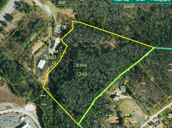 95 Kim Thickets Rd, Spruce Pine, NC 28777