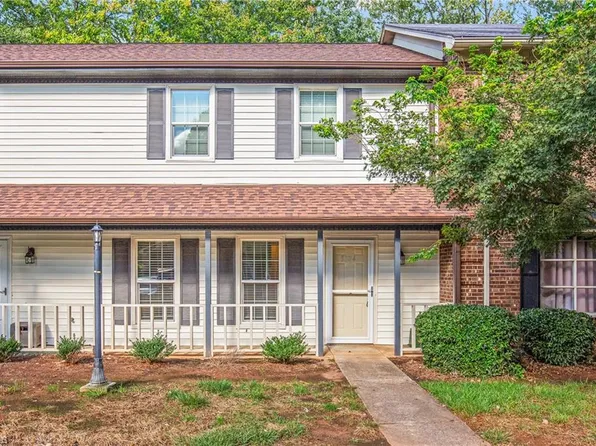 3104 Burke Mill Ct, Winston Salem, NC 27103