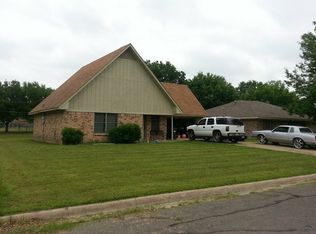 3213 Louis Ave, Corsicana, TX 75110