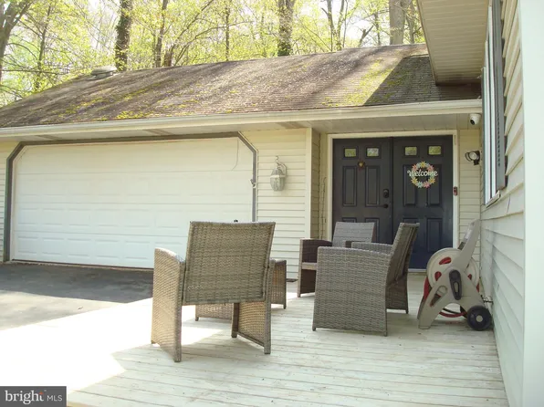 116 Wynnewood Dr, Coatesville, PA 19320