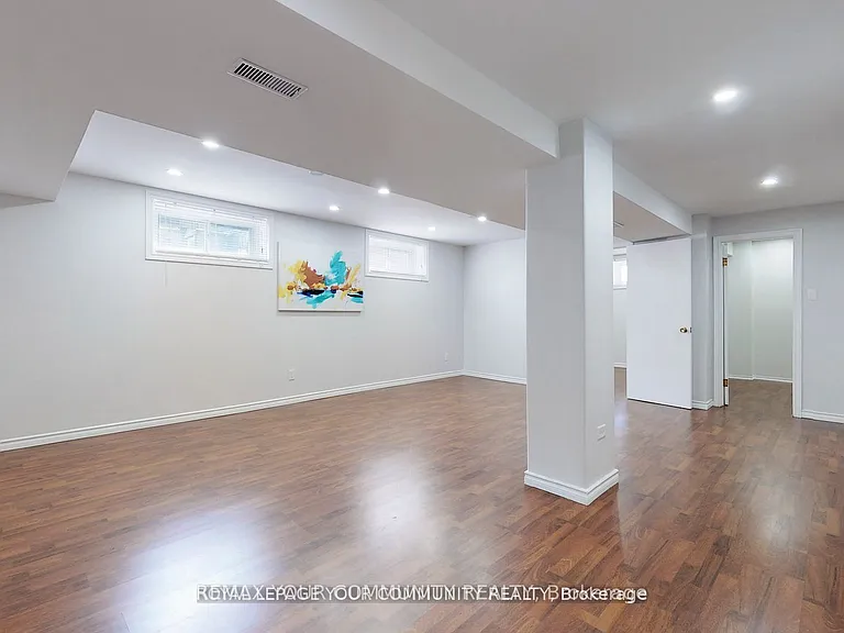 41 Shropshire Dr #BASEMENT — Photo 5