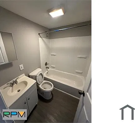 3 bed, $1,500 — Photo 3