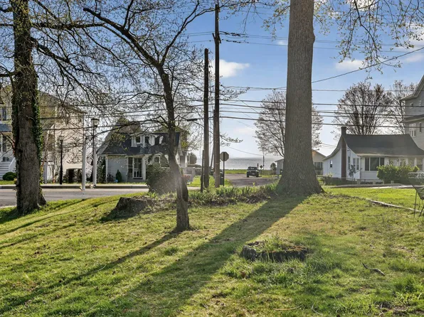 8314 Bayside Rd, Chesapeake Beach, MD 20732