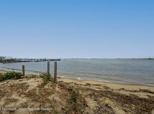 18 5th St #2, Highlands, NJ 07732